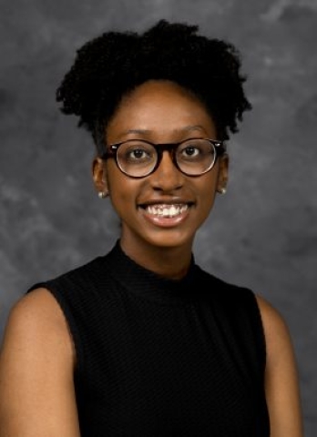 Headshot of Taylor Smith